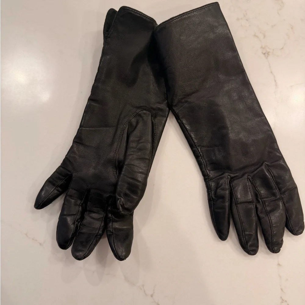 Women's Black Leather Gloves